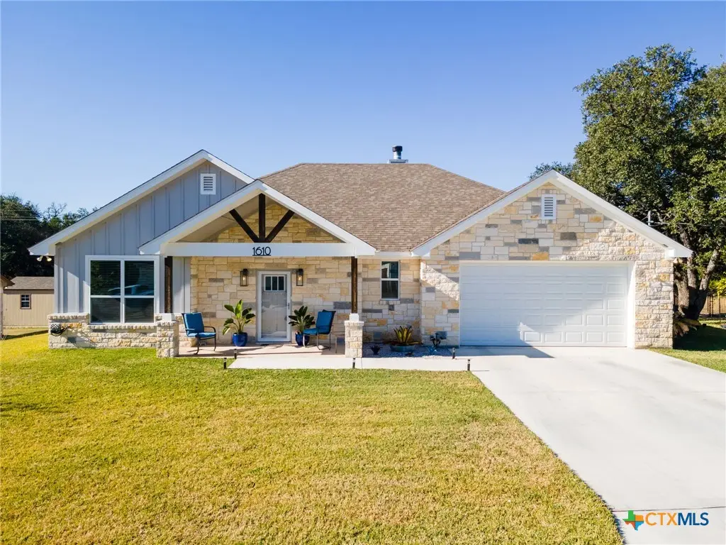 1610 Badger Lane, Lampasas, TX 76550 - Image #1