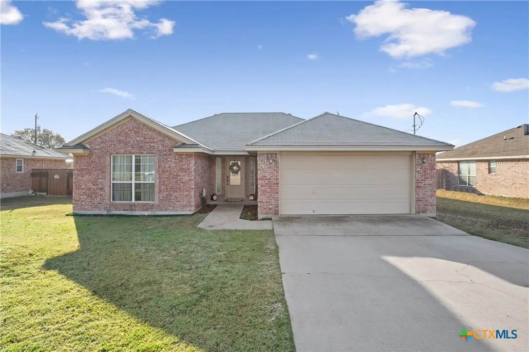 1208 Baldridge Drive, Gatesville, TX 76528 - Image #1