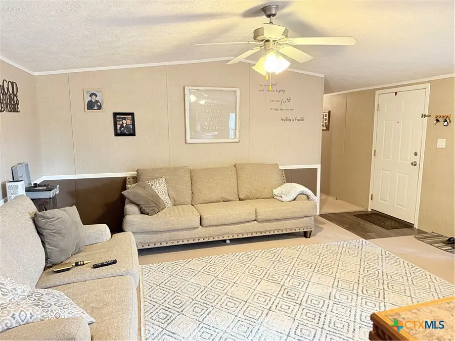 107 Dallas Street, Goliad, TX 77963 - Image #3