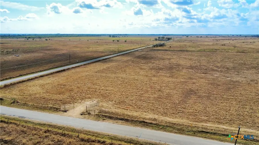 10.01 Hiller Rd, Inez, TX 77968 - Image #2