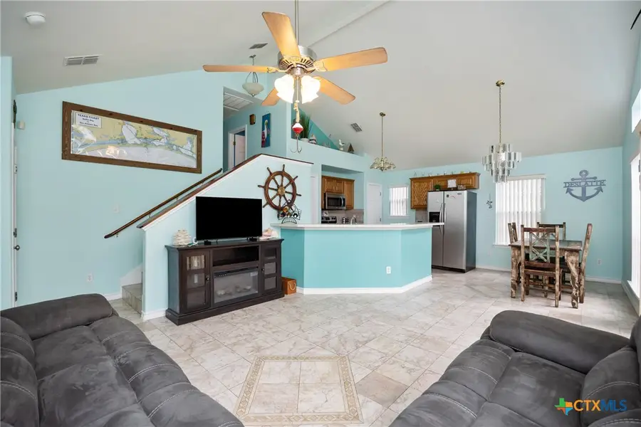 118 S Walker Road, Aransas Pass, TX 78336 - Image #2
