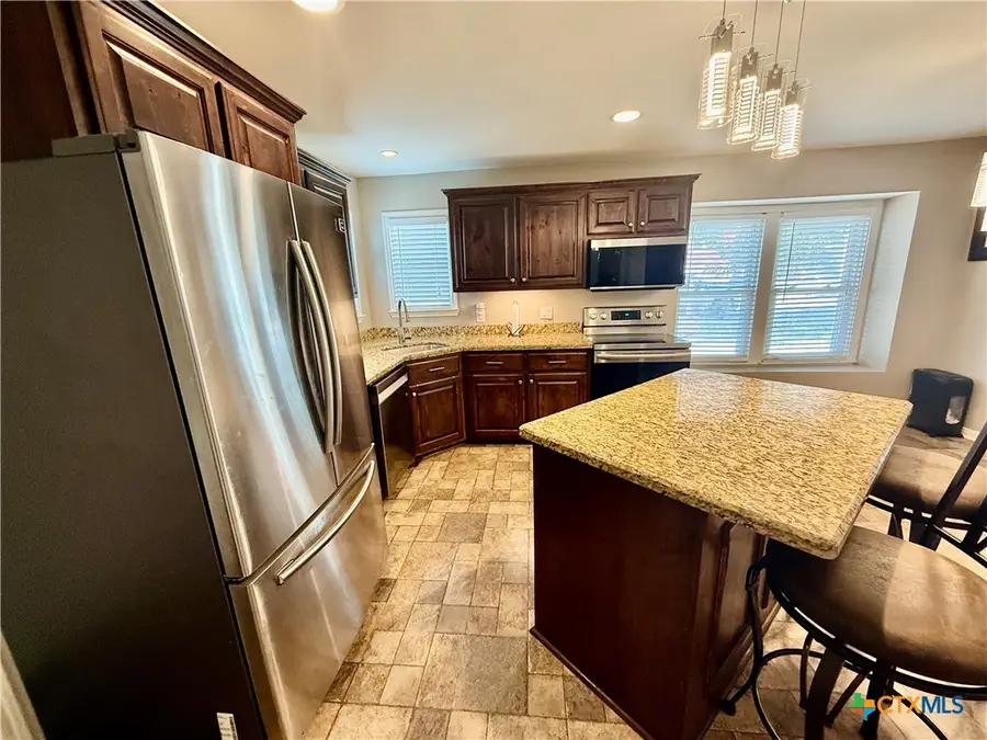 1922 Shofner Drive, Port Lavaca, TX 77979 - Image #3