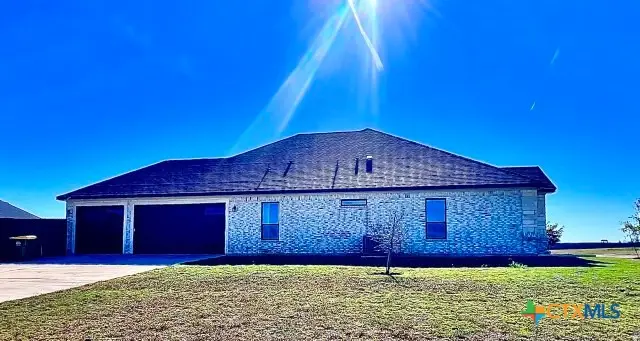 401 Willow Drive, Troy, TX 76579 - Image #3