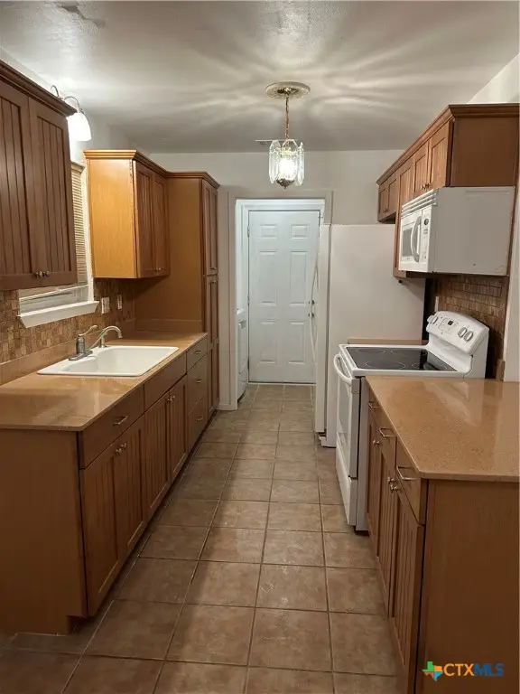 513 Myra Lou Avenue, Copperas Cove, TX 76522 - #3