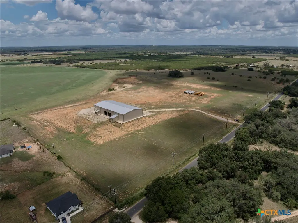 7837 Old Campbellton Road, Pleasanton, TX 78064 - Image #1