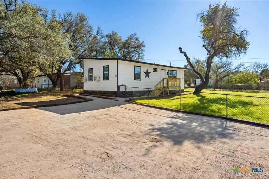 1401 Kingston Drive, Granite Shoals, TX 78654 - Image #2