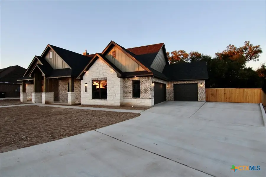 5809 Whippoorwill Road, Temple, TX 76502 - Image #2