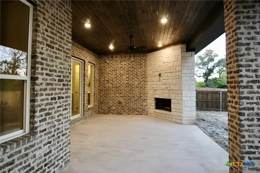 5809 Whippoorwill Road, Temple, TX 76502 - Image #3