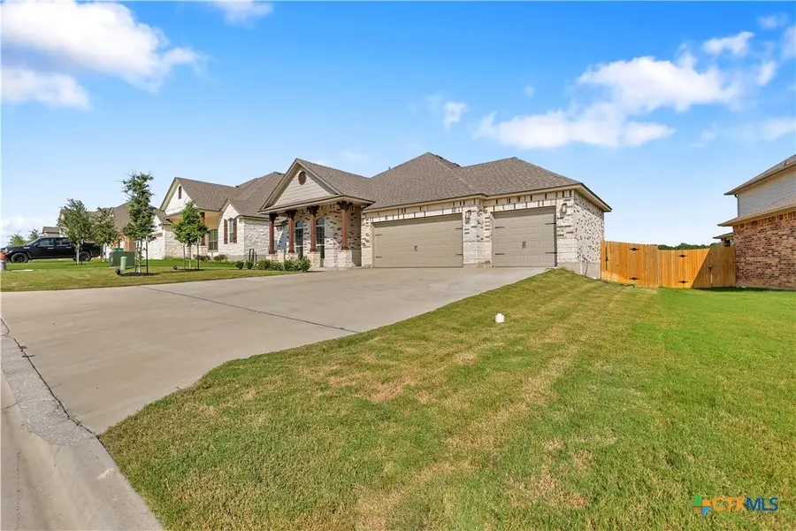 5827 St Charles Drive, Belton, TX 76513 - Image #2