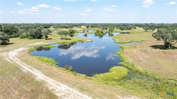 000 Garcitas Creek Ranch Road Blk 4 Lot 10, Inez, TX 77968