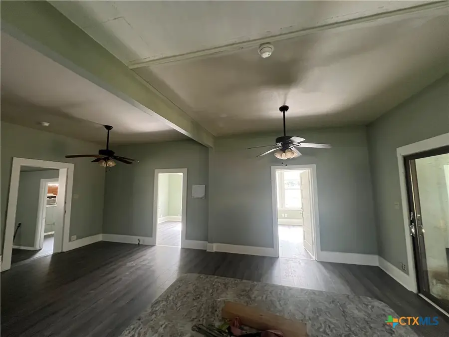 607 N Cleveland Street, Victoria, TX 77901 - Image #2