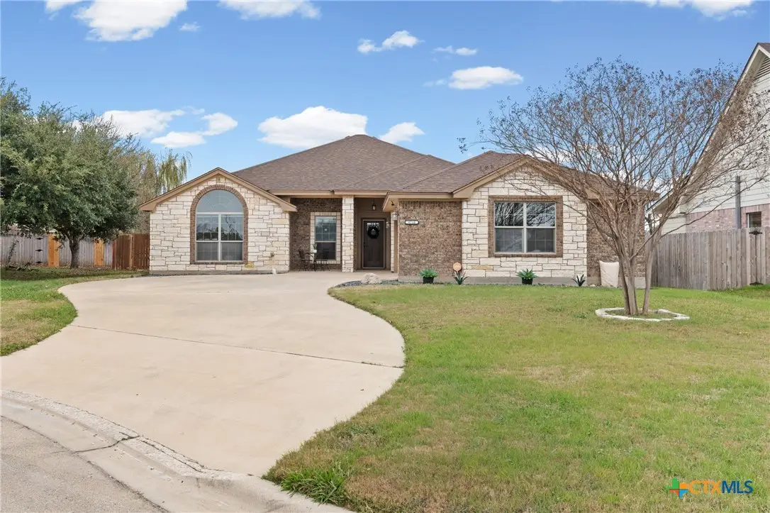 8710 Hansom Cab Circle, Temple, TX 76502 - Image #1