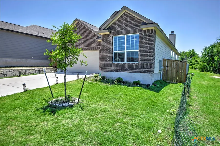 119 Lucky Texan Cove, Jarrell, TX 76537 - Image #2