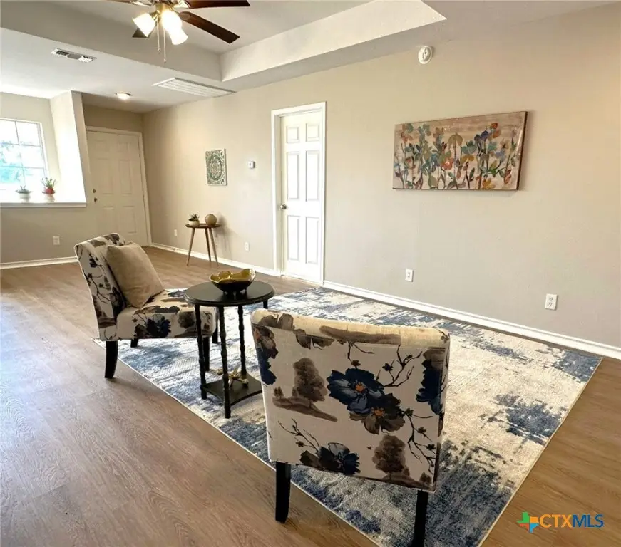 123 Poolside Drive, Canyon Lake, TX 78133 - Image #2