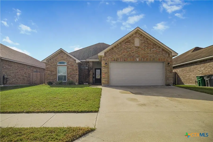 604 Mason Circle, Victoria, TX 77904 - Image #2