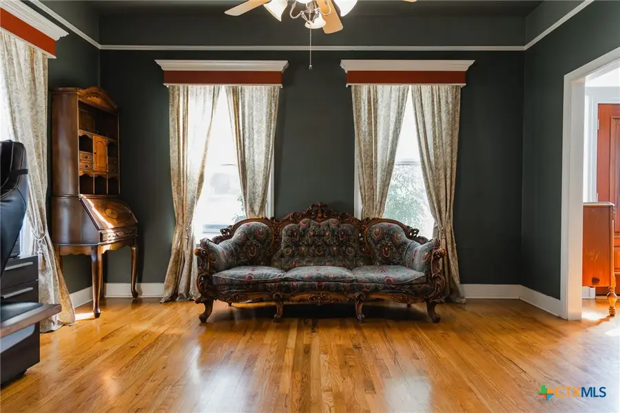 201 N Victoria Street, Victoria, TX 77901 - Image #2