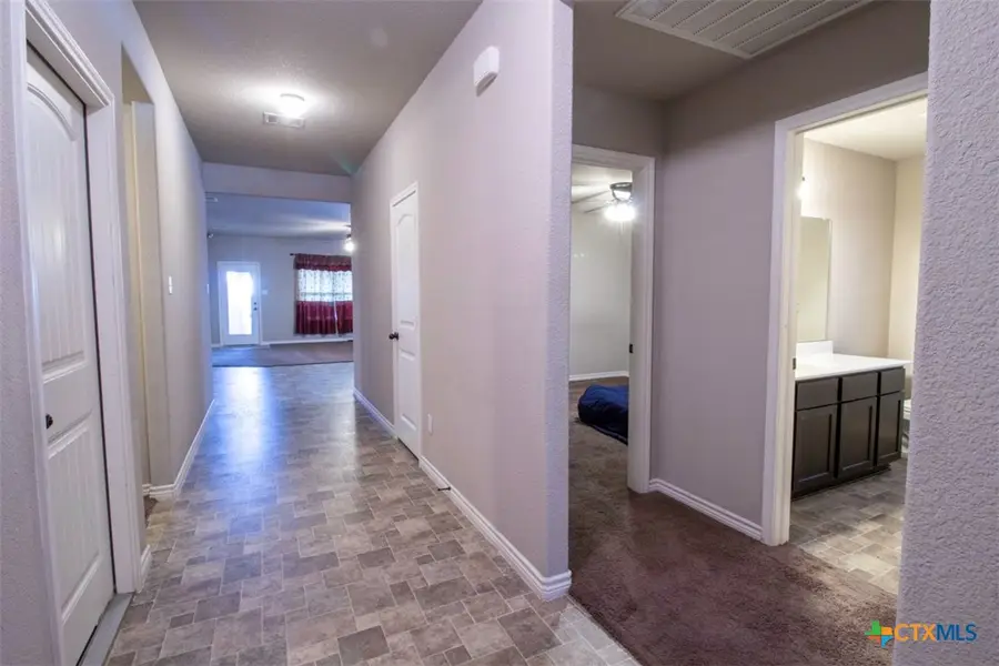 4104 Molly Dyer Drive, Killeen, TX 76549 - Image #2