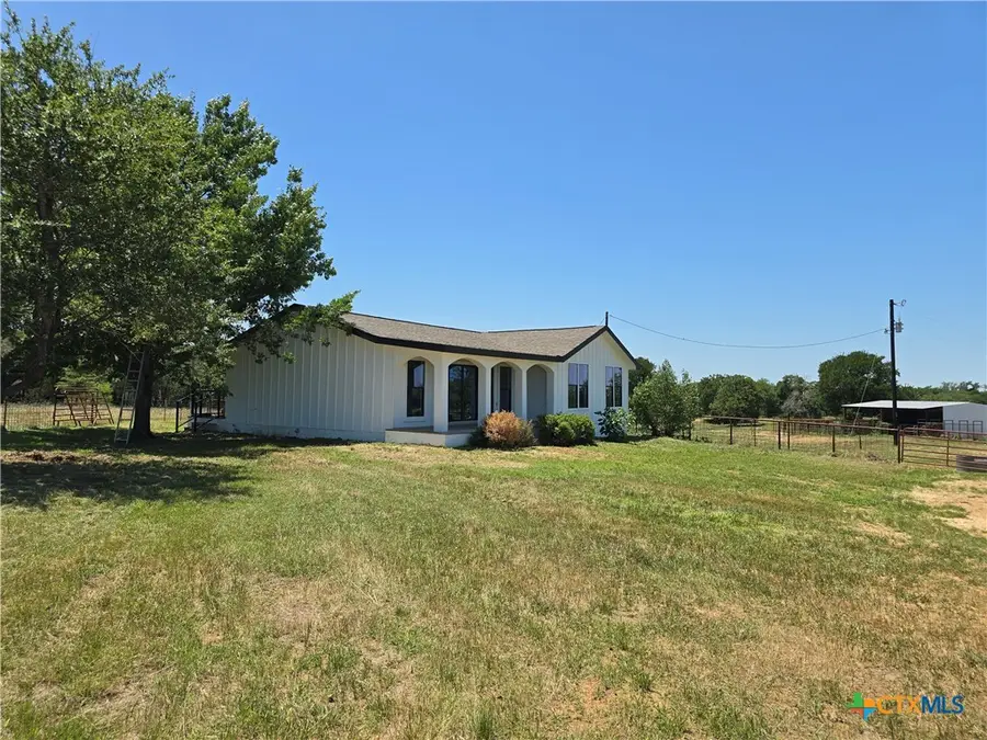 930 Elm Creek Road, Rockdale, TX 76567 - Image #2