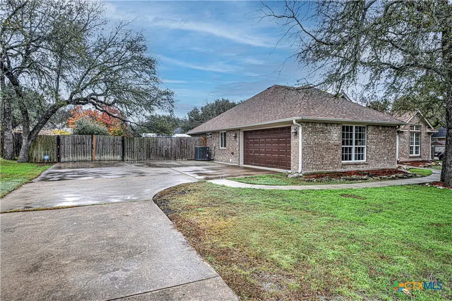 4 Sobrante Road, Belton, TX 76513 - Image #3