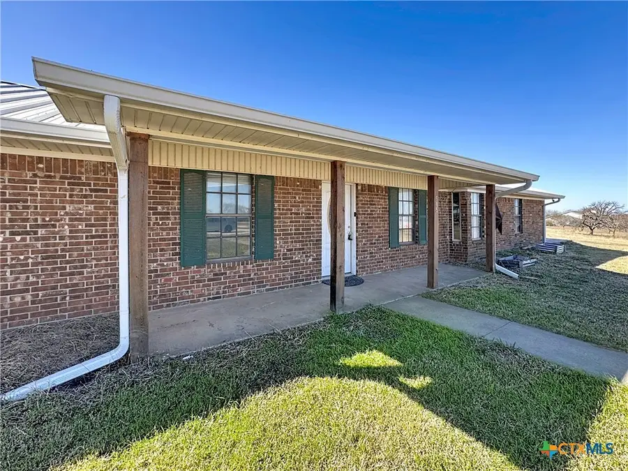 685 Heritage Parkway, Axtell, TX 76624 - Image #3