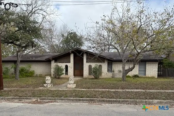215 Price Street, Yoakum, TX 77995