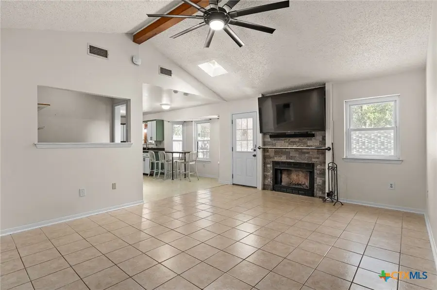 501 Geri Drive, Copperas Cove, TX 76522 - Image #2