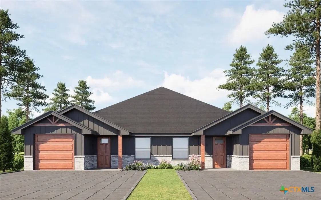 395 W Avenue J, Belton, TX 76513 - Image #1