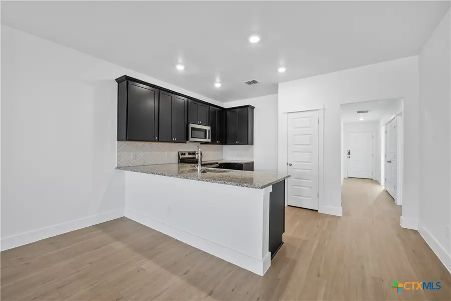 1110 College Avenue, Troy, TX 76579 - Image #3