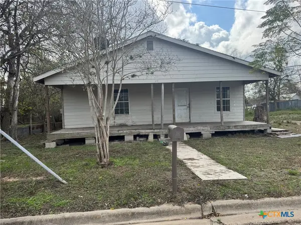 507 King Street, Cuero, TX 77954