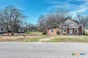 118 S Front Avenue, Troy, TX 76579