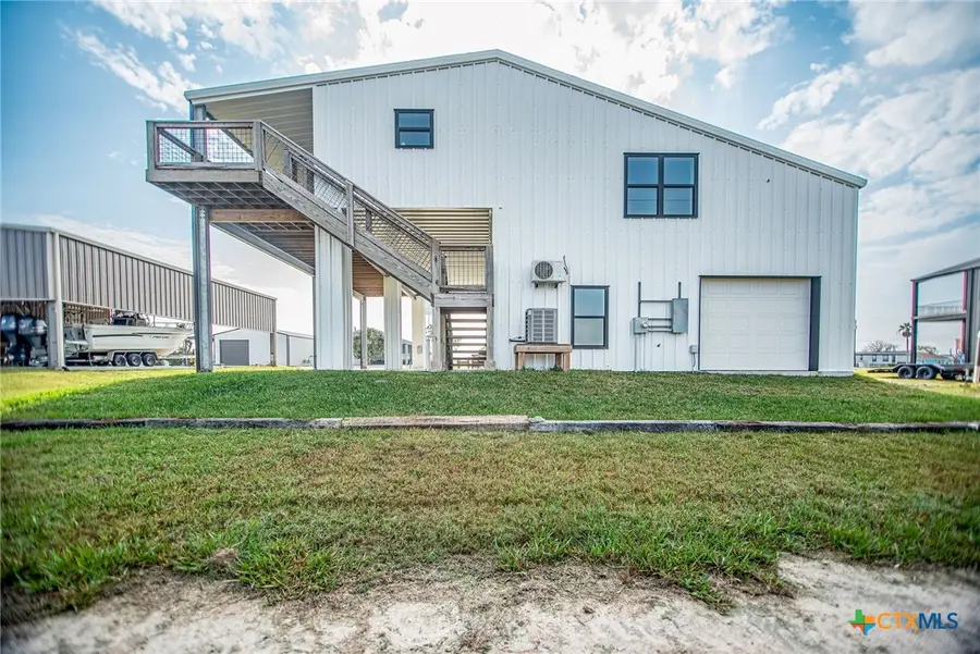 38 Penny Lane, Port Oconnor, TX 77982 - #2