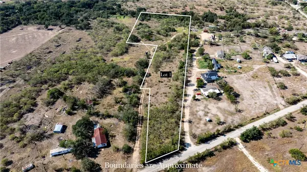 Lot 1 Track Rd, Red Rock, TX 78662