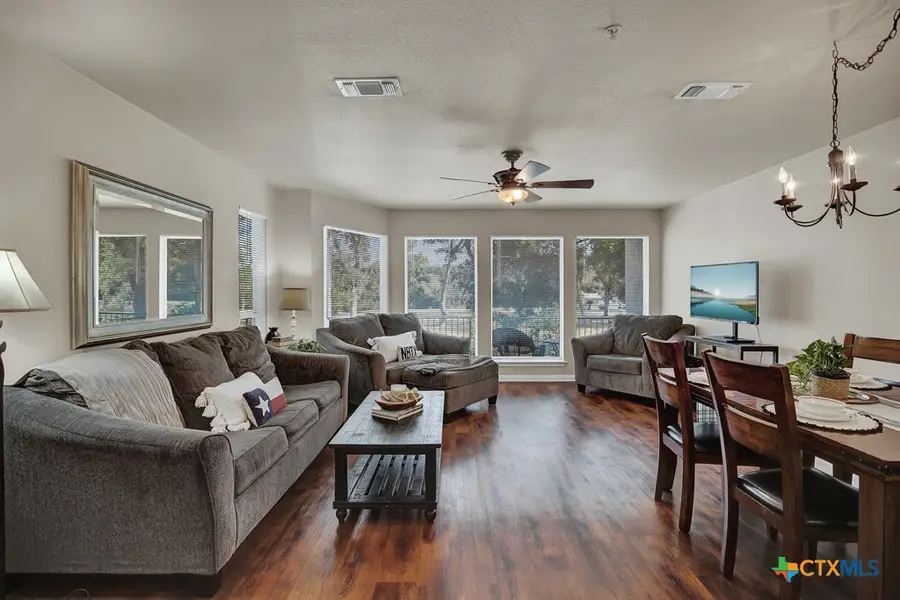 730 E Mather Street #B101, New Braunfels, TX 78130 - Image #2