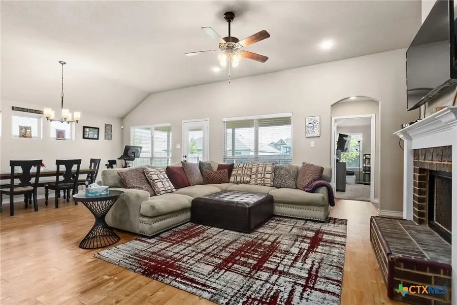 907 Hickok Drive, Killeen, TX 76542 - Image #3