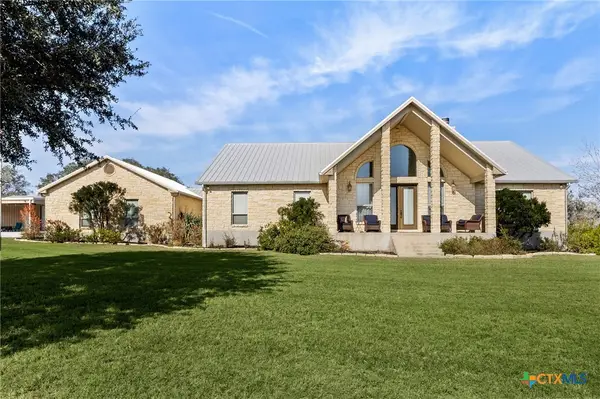2419 Eden Road, Seguin, TX 78155