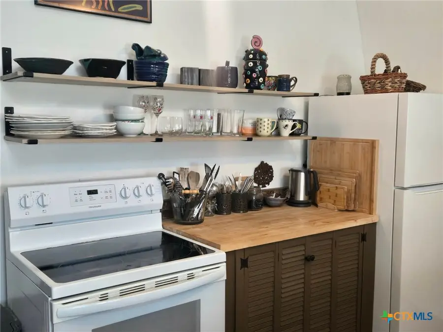 Address Withheld By Seller, Oglesby, TX 76561 - Image #2