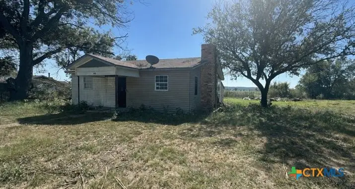 110 Hollis Lane, Gatesville, TX 76528 - Image #1