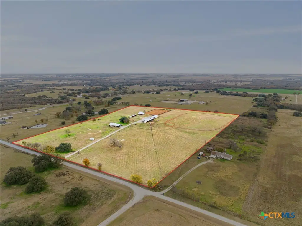 452 County Road 470, Chilton, TX 76632 - Image #1