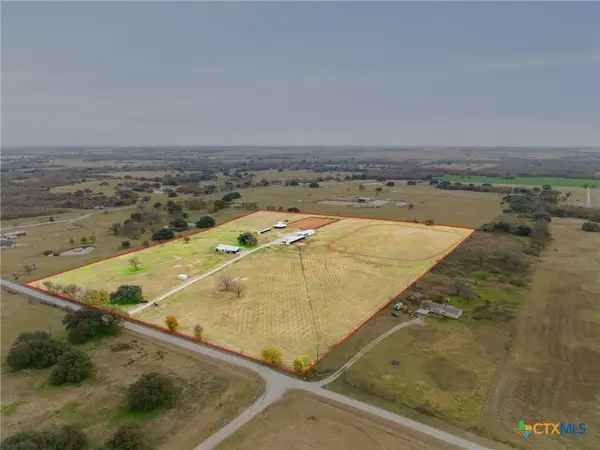 452 County Road 470, Chilton, TX 76632