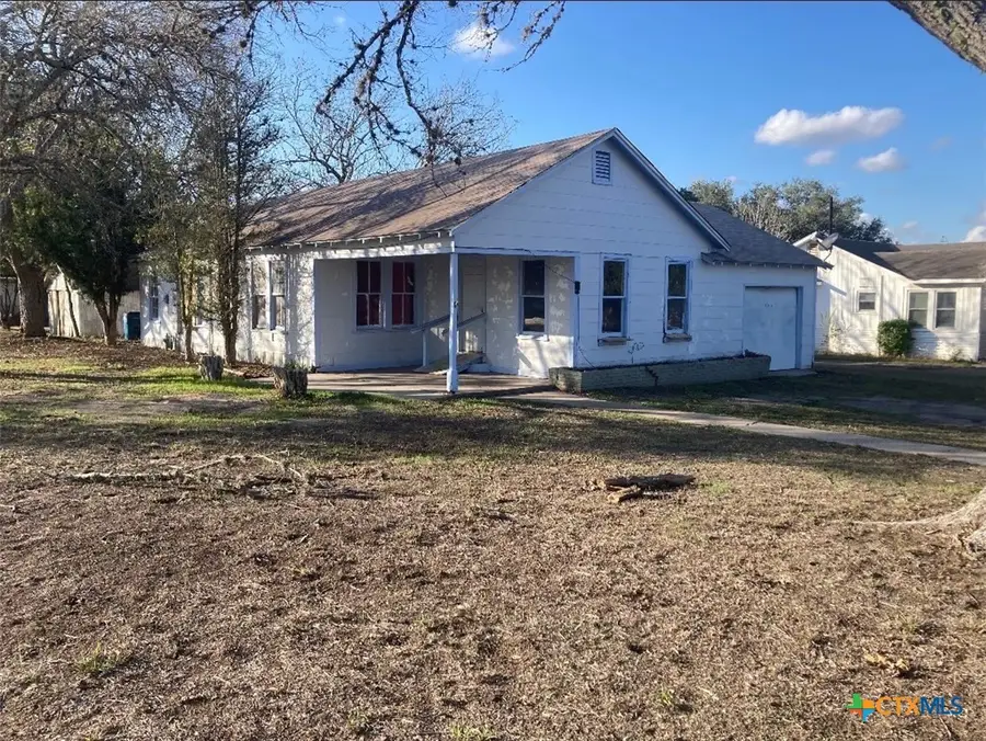 506 N Church Street, Goliad, TX 77963 - Image #2