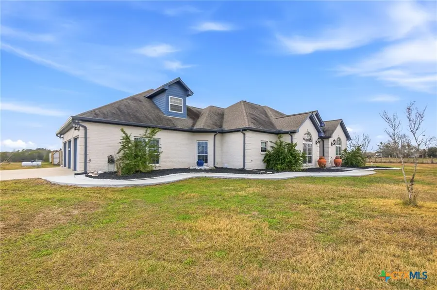 1739 Old Goliad Road, Victoria, TX 77905 - Image #2