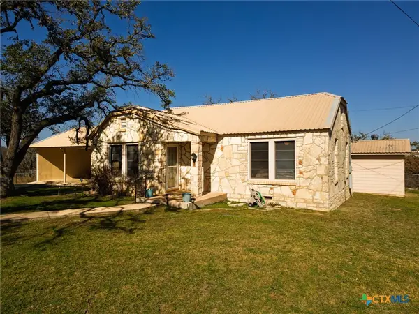 1003 N Ridge Street, Lampasas, TX 76550