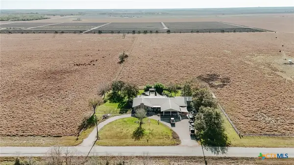 5971 Wood Hi Road, Victoria, TX 77905