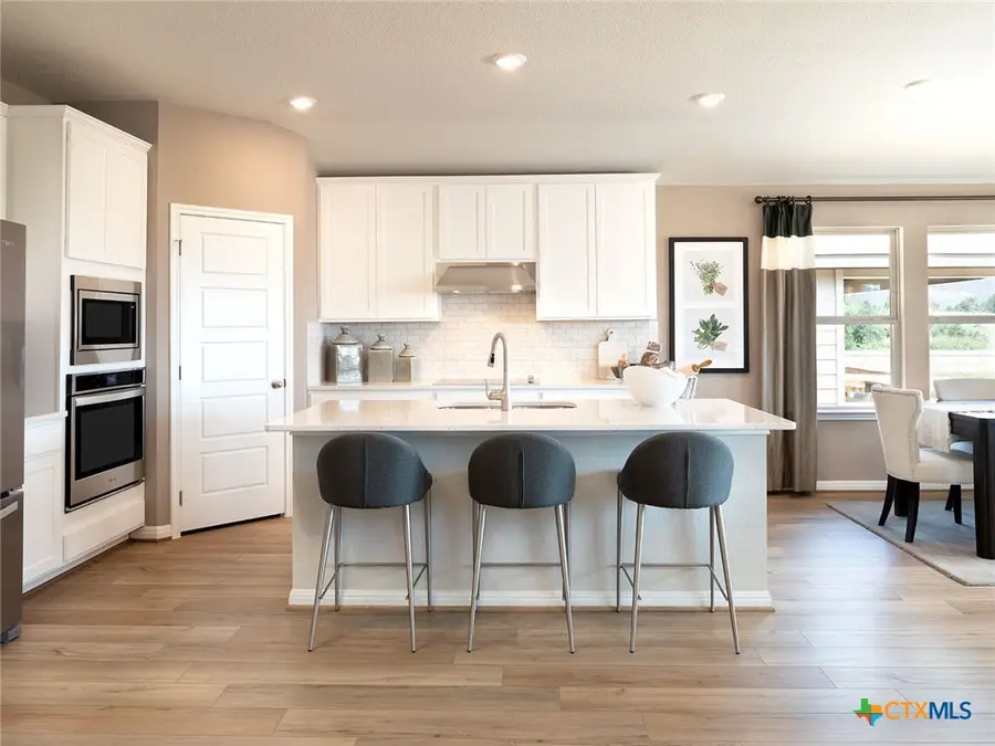 560 Shelton Pass, Cibolo, TX 78108 - Image #3