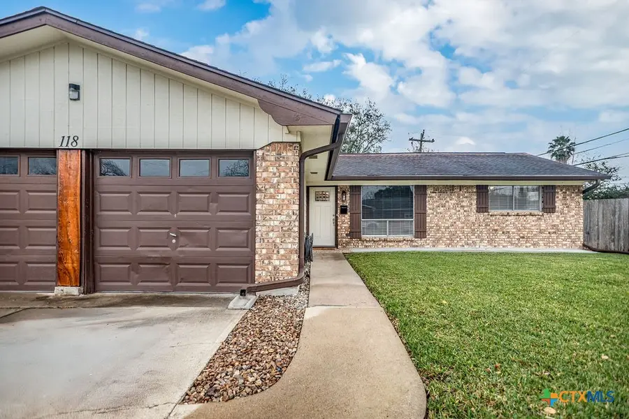 118 Holiday Lane, Port Lavaca, TX 77979 - Image #3