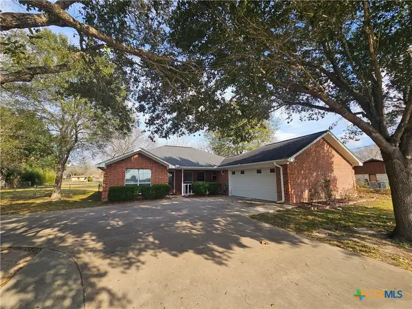 1106 Berkman Drive, Victoria, TX 77904