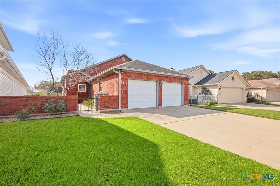 113 Charleston Drive, Victoria, TX 77904 - Image #3