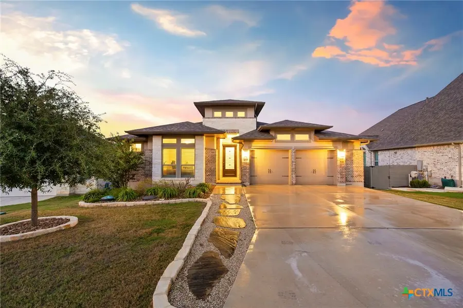 422 Bridle Trail, New Braunfels, TX 78132 - Image #2