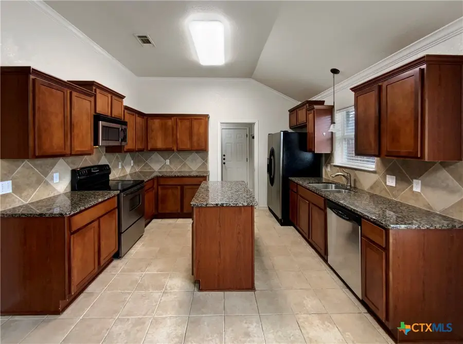 3606 Republic Of Texas Drive, Killeen, TX 76549 - Image #2