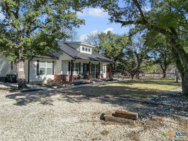 523 River Park Road, McGregor, TX 76657